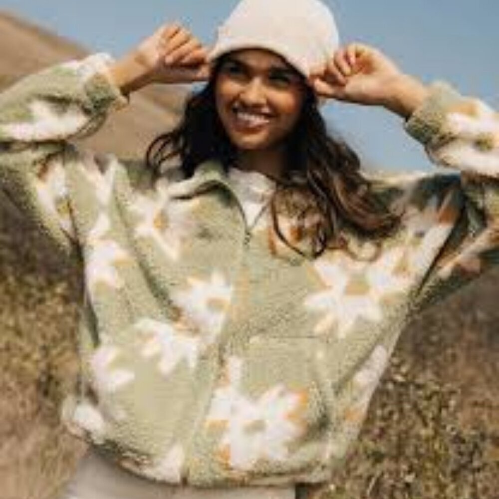 Billabong First Light Floral Teddy Sherpa Jacket NWT